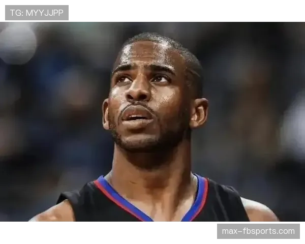 保罗利用挡拆创造得分空间提升快攻效率明显