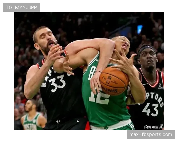 格兰特·威廉姆斯挡拆频繁拉开防线提升防守转换效率